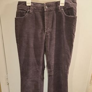 Womens 8 corduroy